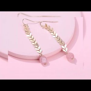 Chevron/pink stone earrings